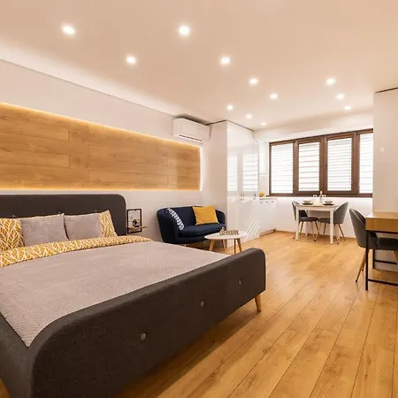 アパート Luxury Living High-end Amenities And Great Location By Flat Mаnager *